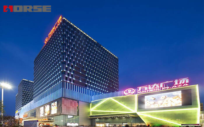 Shanghai Baoshan Wanda Commercial Plaza.jpg Shanghai Baoshan Wanda Commercial Plaza.jpg