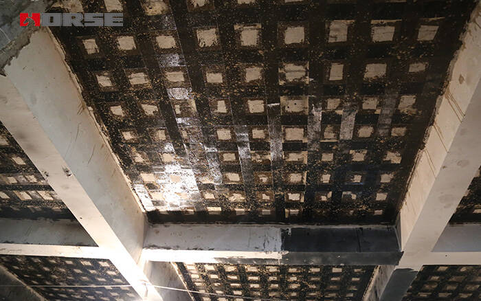 Karbon Fiber Güçlendirmeli Çatlak Onarımı