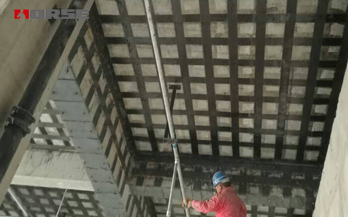 FRP sargı ile levha çatlaklarının güçlendirilmesi