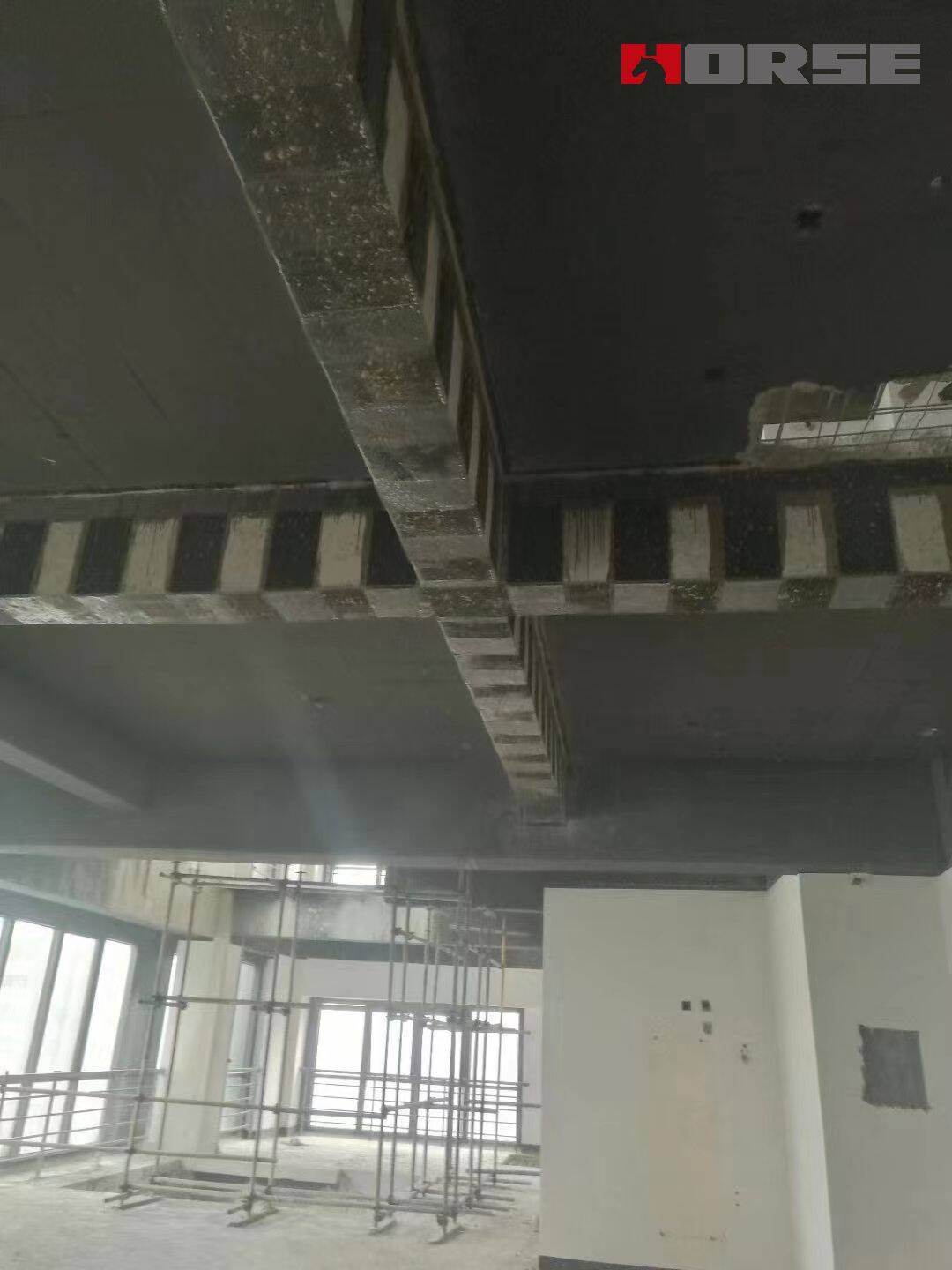 Ofis Binalarının Çelik Levha ve Karbon Fiberle Sağlık Tesislerine Dönüştürülmesi