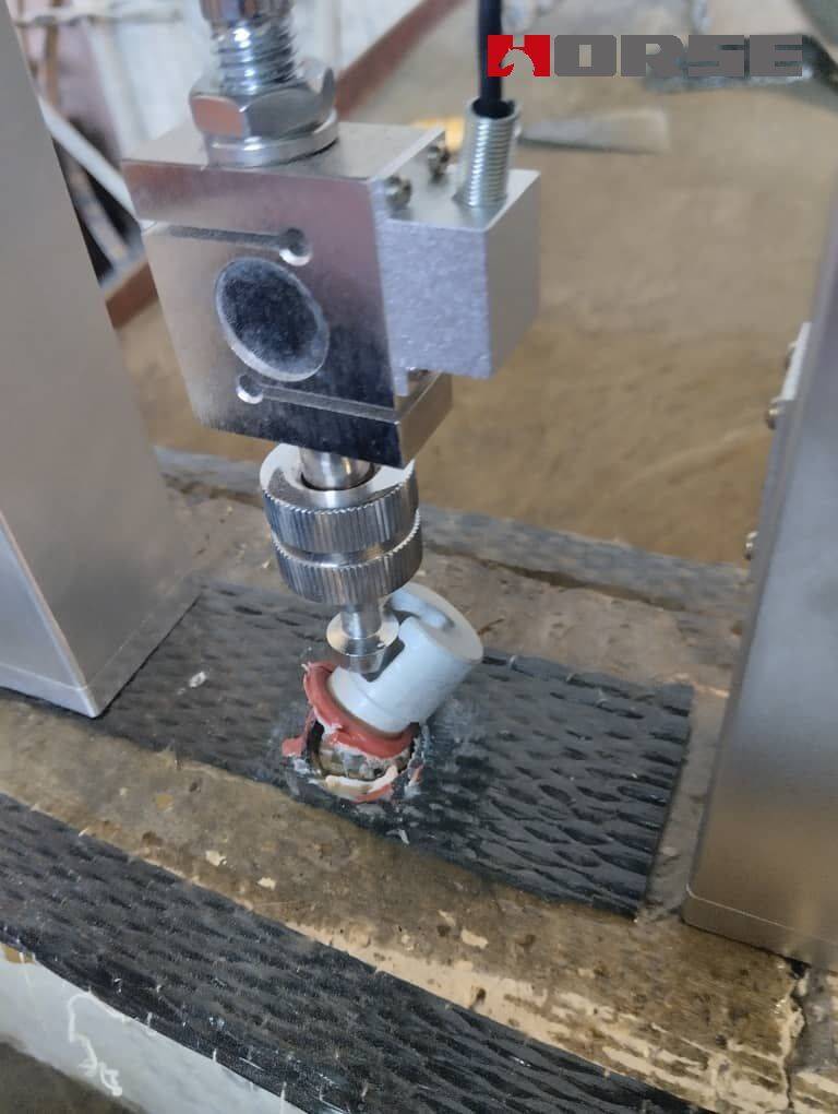 Karbon Fiber ve Alt Tabaka Arasındaki Çekme Bağlanma Gücü Karbon Fiber ve Alt Tabaka Arasındaki Çekme Bağlanma Gücü