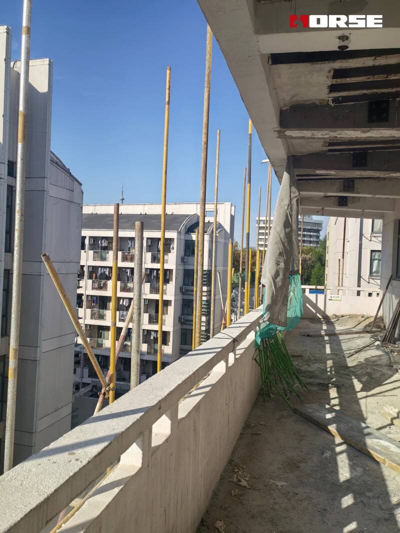 Çatlaklar İçin Karbon Fiber Takviyesi