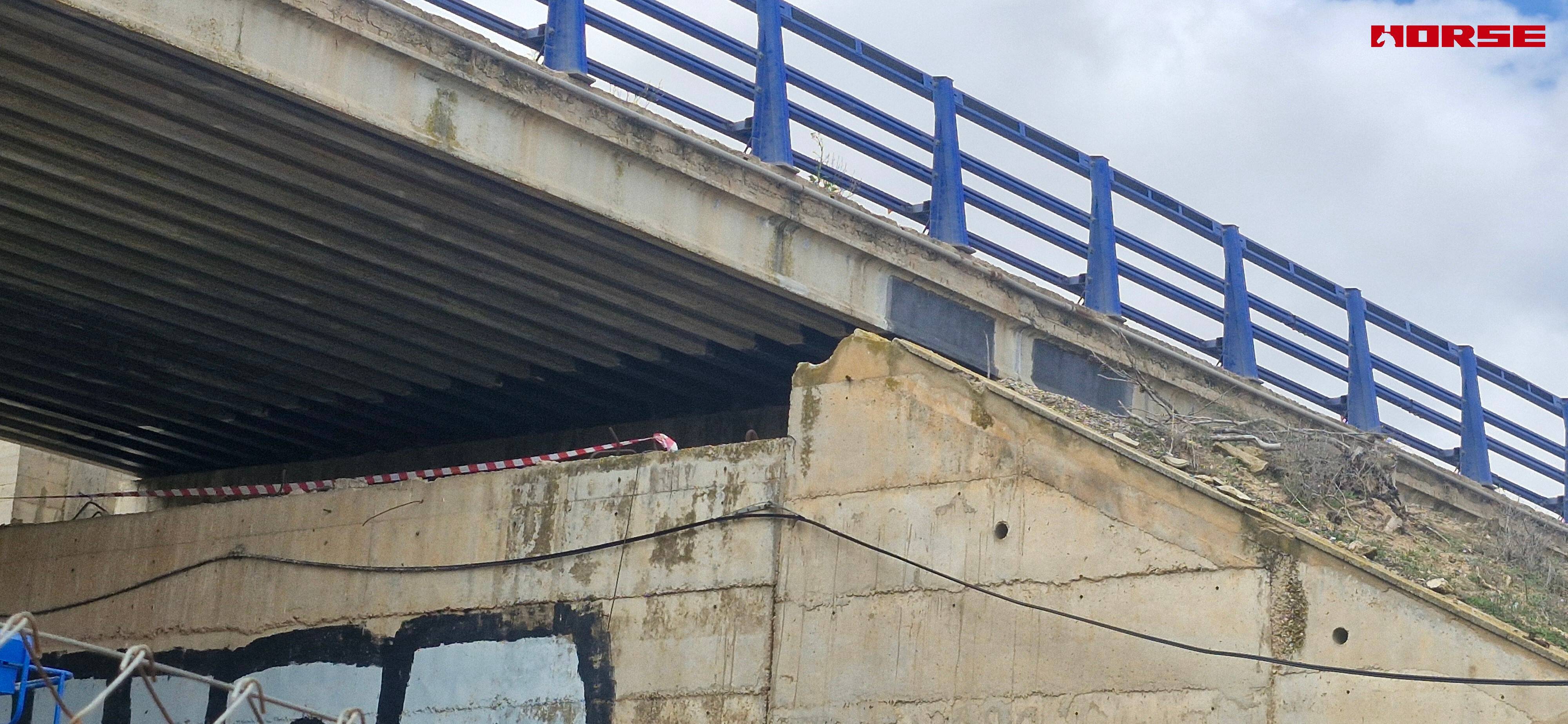 CFRP Laminat ve U-wrap ile Öngerilmeli Beton Çok Kirişli Köprünün Güçlendirilmesi CFRP Laminat ve U-wrap ile Öngerilmeli Beton Çok Kirişli Köprünün Güçlendirilmesi