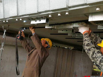 Çin'in en büyük öngerilmeli CFRP laminat projesi - Yangtze Nehri Köprüsü, Jun Shan, Wuhan