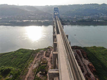 Köprü güçlendirme mühendisliğinde karbon fiber takviyesinin uygulanması