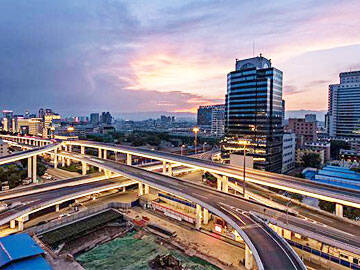 Öngerilmeli CFRP laminat takviyeli Gulou üst geçidi