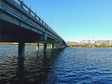 Öngerilmeli CFRP levhalı yeni takviyeli köprü teknolojisinin uygulanması