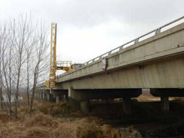Öngerilmeli Karbon Levha Takviyeli Kompozit Kutu Kirişli Köprü
