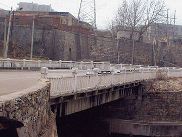 Karbon Fiber CFRP Takviyeli Köprü Çatlakları