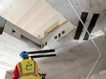 Karbon Fiber Kullanılarak Açıklıkları Olan Beton Döşemenin Güçlendirilmesi